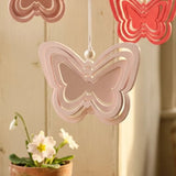 Butterfly Holz-Anhänger Seitenansicht mit Aufhängung