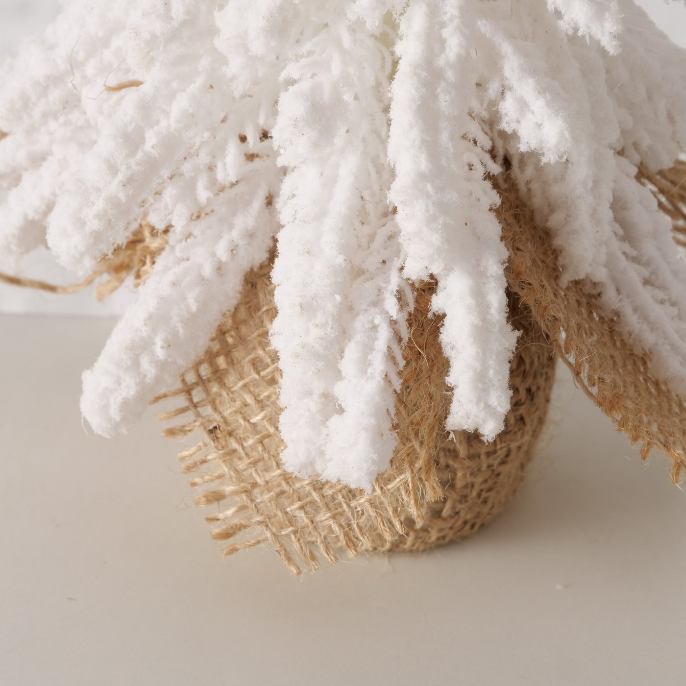 Dekobaum Tanne beschneit - WohnSinn