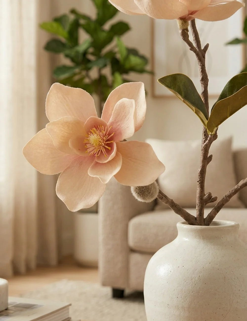 Dekozweig Magnolie Creme – Nahaufnahme Materialdetail