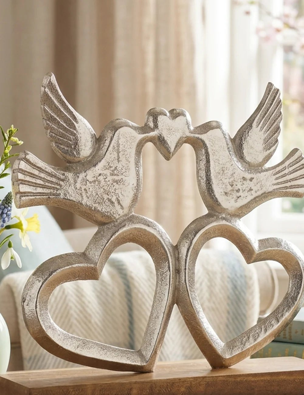 Figur Dove Vogel/Herz – Ansicht von der Seite