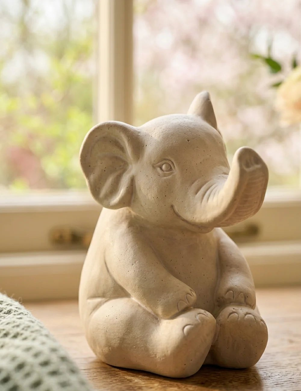 Figur Elefanti – dekoriert im Wohnambiente