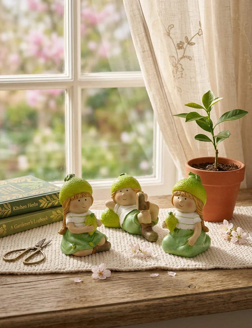 Figur Lime Kinder – in Gruppenarrangement dekoriert