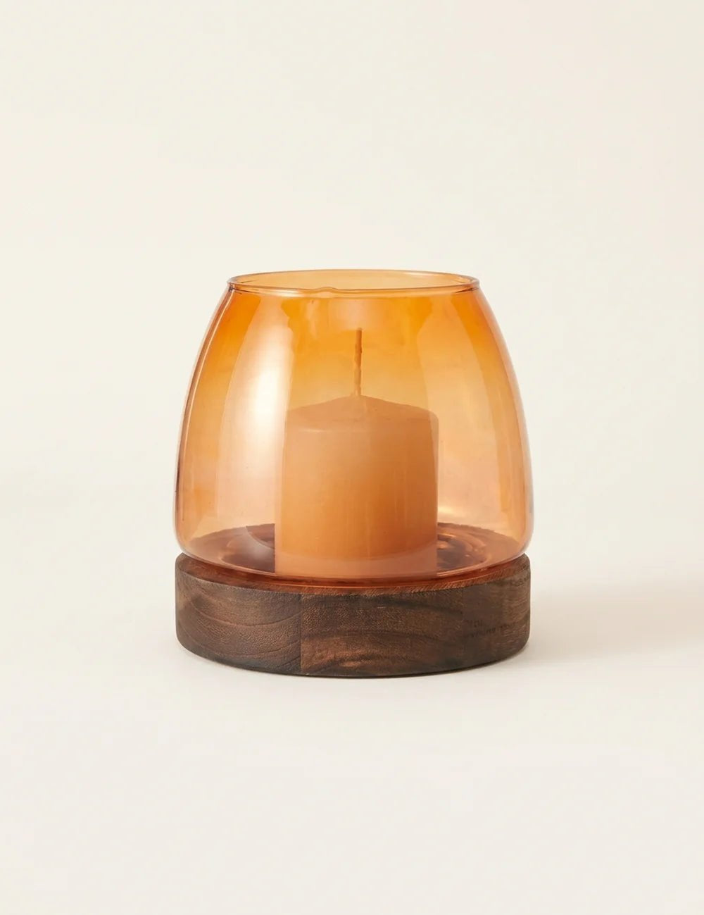 Glaswindlicht auf Holzfuß – Produktansicht frontal