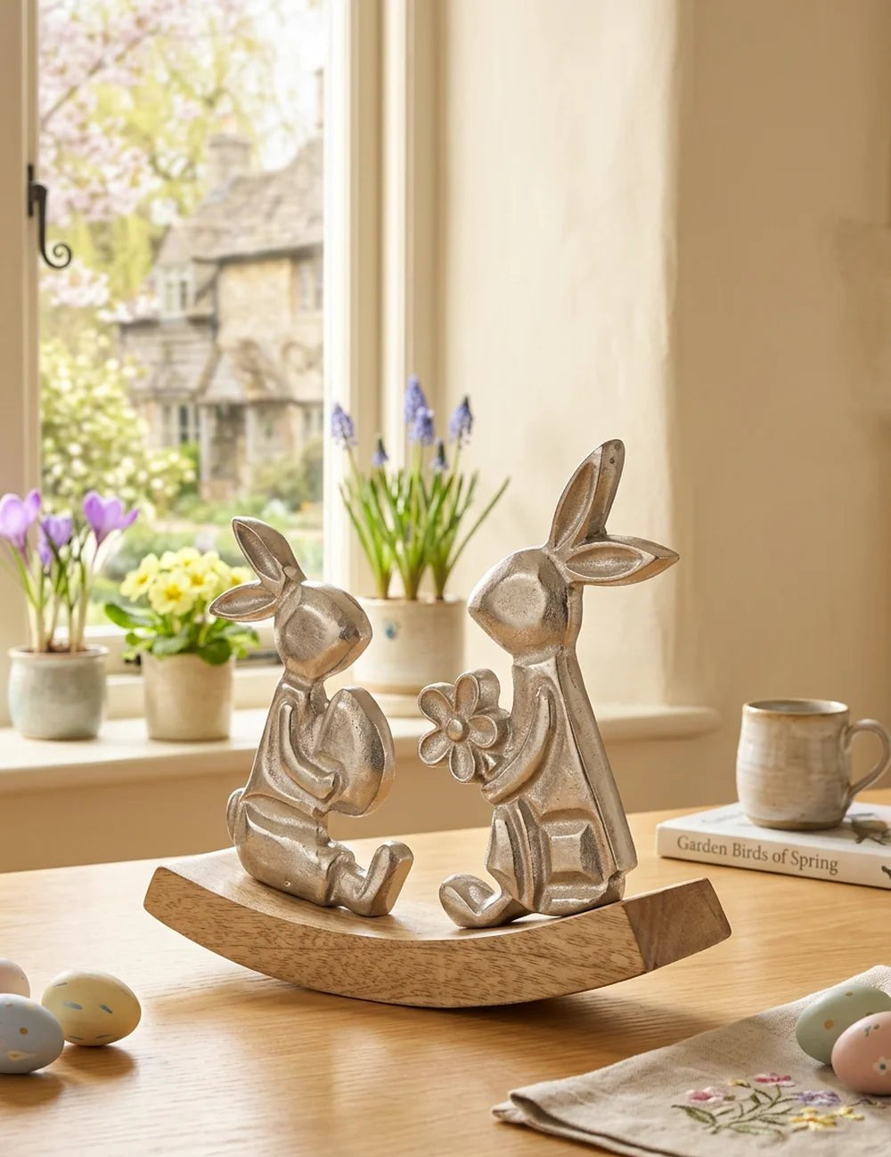 Hoppeline Hase – in Gruppenarrangement dekoriert