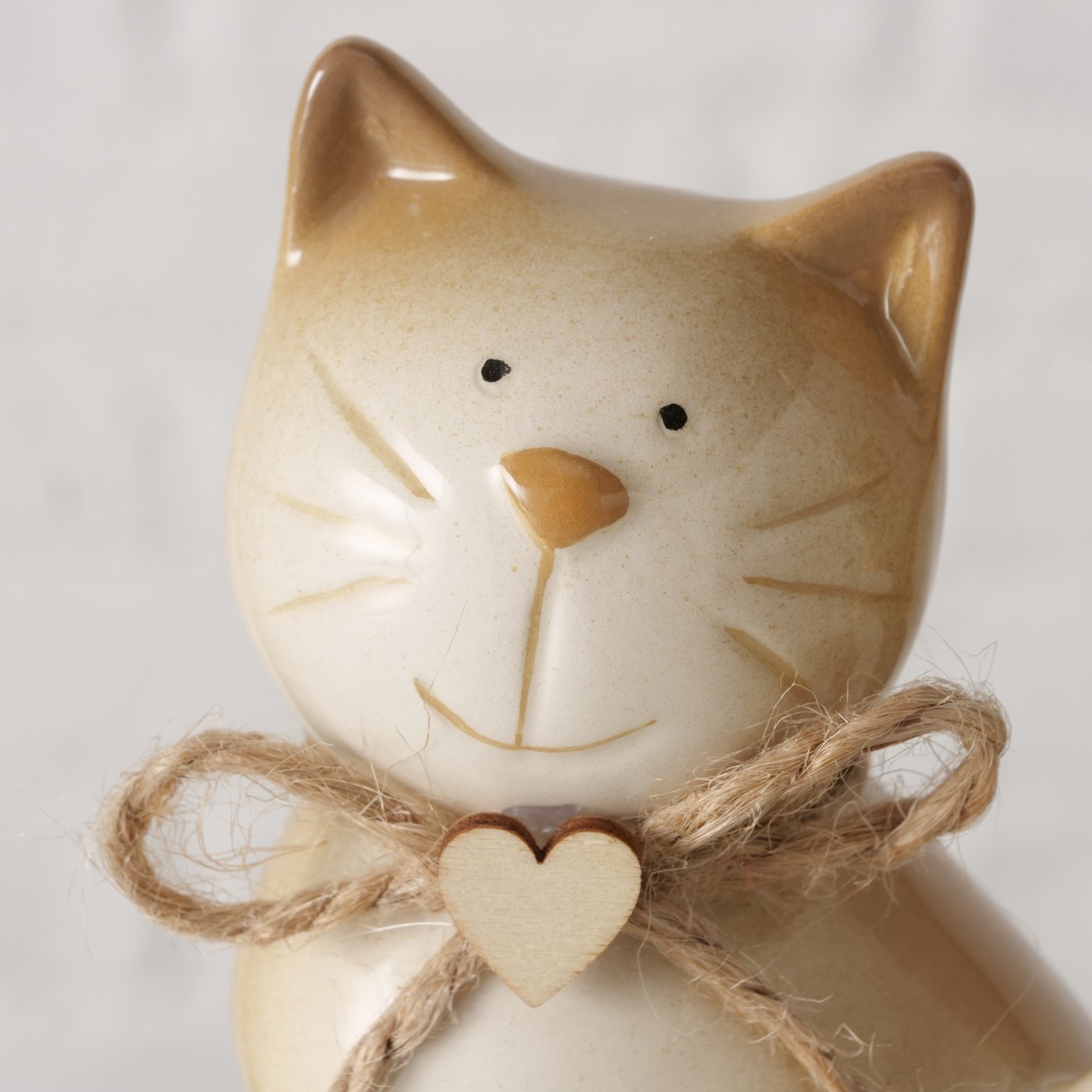 Katze Katinka – Nahaufnahme Materialdetail