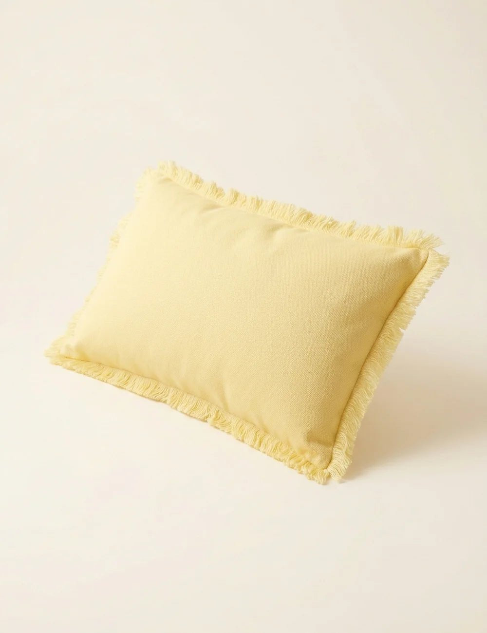 Kissen Lenea Hellgelb – Produktansicht frontal