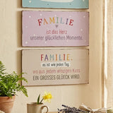 Schild "Familie" – Ansicht von der Seite