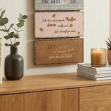 Schild "Kaffee" – Ansicht von der Seite