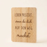 Schild "Momente" – Produktansicht frontal