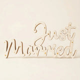 Schriftzug Just Married – Produktansicht frontal