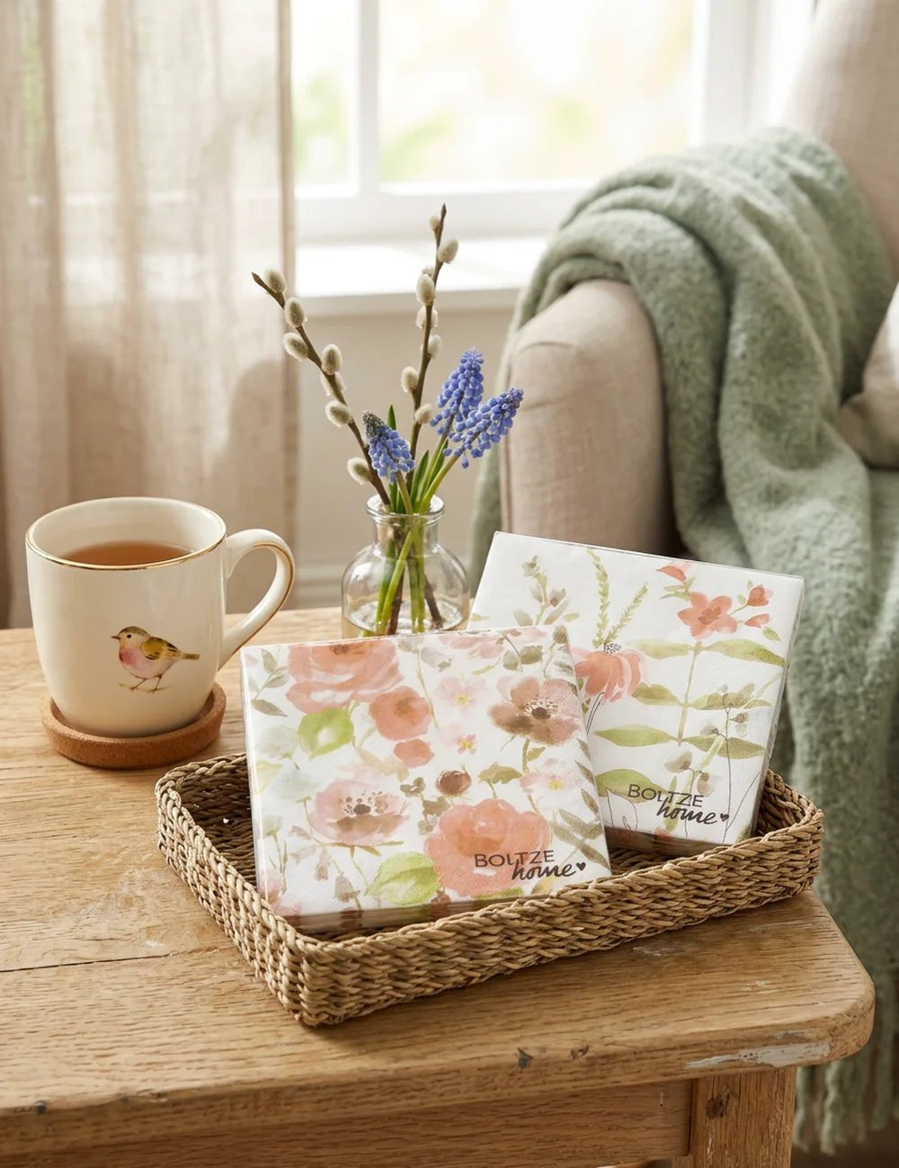 Servietten Nerine – in Gruppenarrangement dekoriert