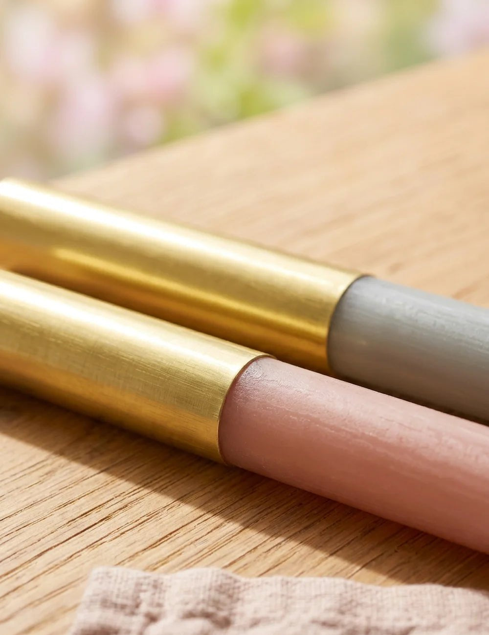 Stabkerze Dip Gold – Nahaufnahme Materialdetail