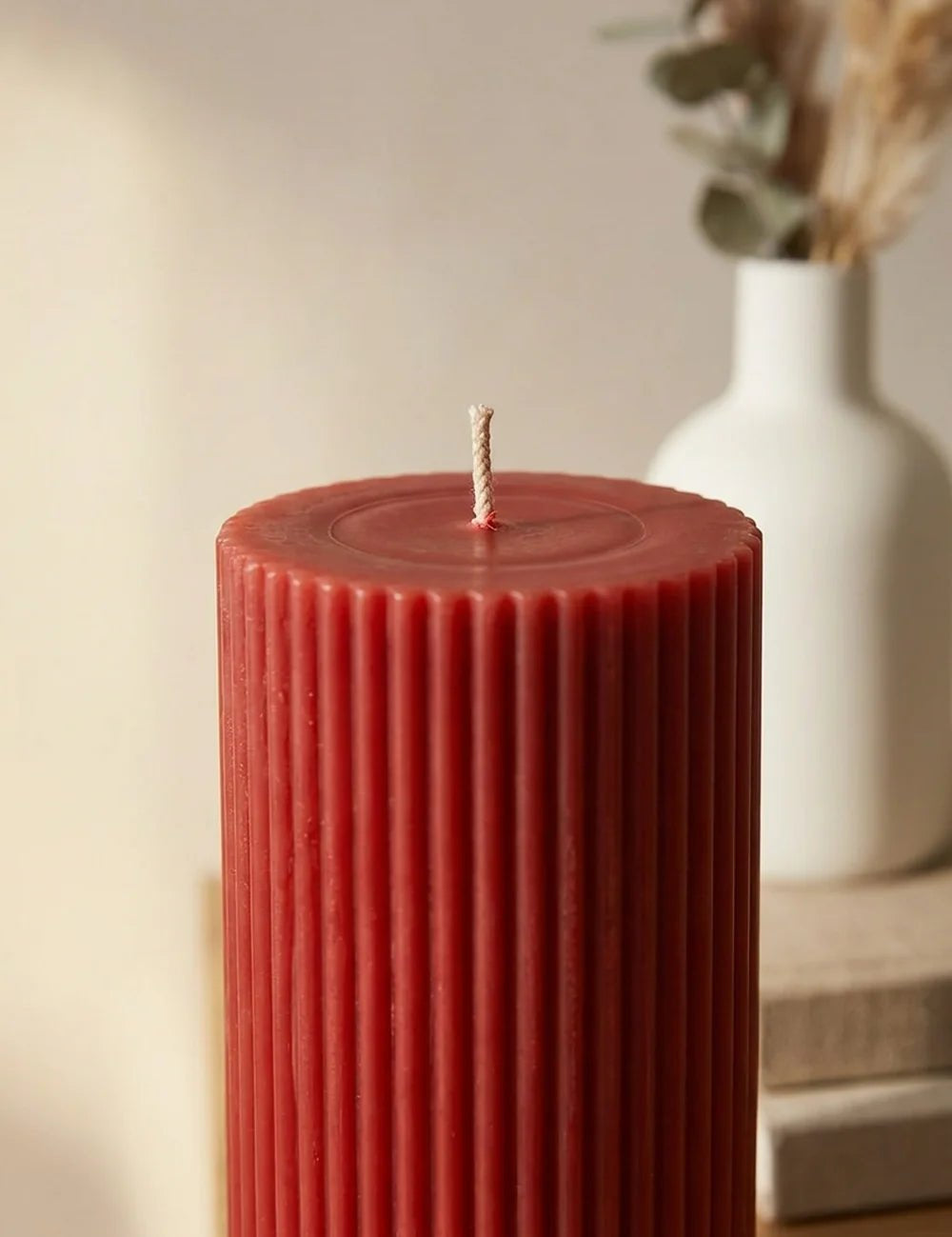 Stumpenkerze Classic Rot – Nahaufnahme Materialdetail