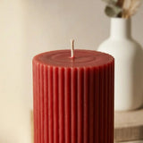 Stumpenkerze Classic Rot – Nahaufnahme Materialdetail
