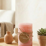 Stumpenkerze Gradienta Pink – Ansicht von der Seite