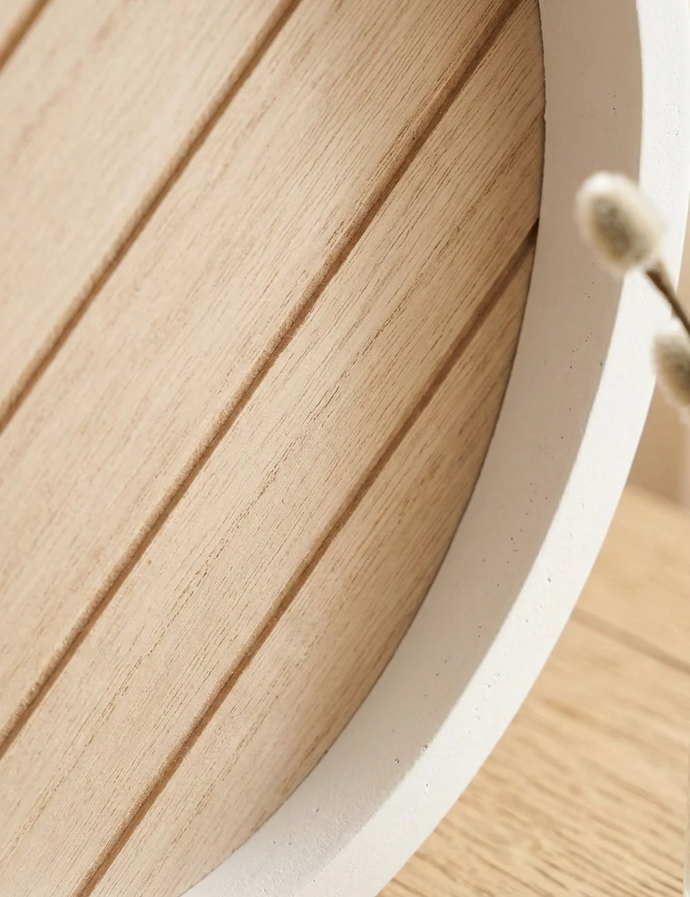 Tablett Herzform – Nahaufnahme Materialdetail