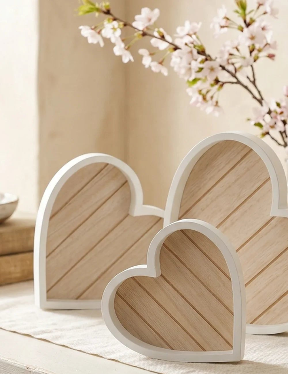 Tablett Herzform – Ansicht von der Seite