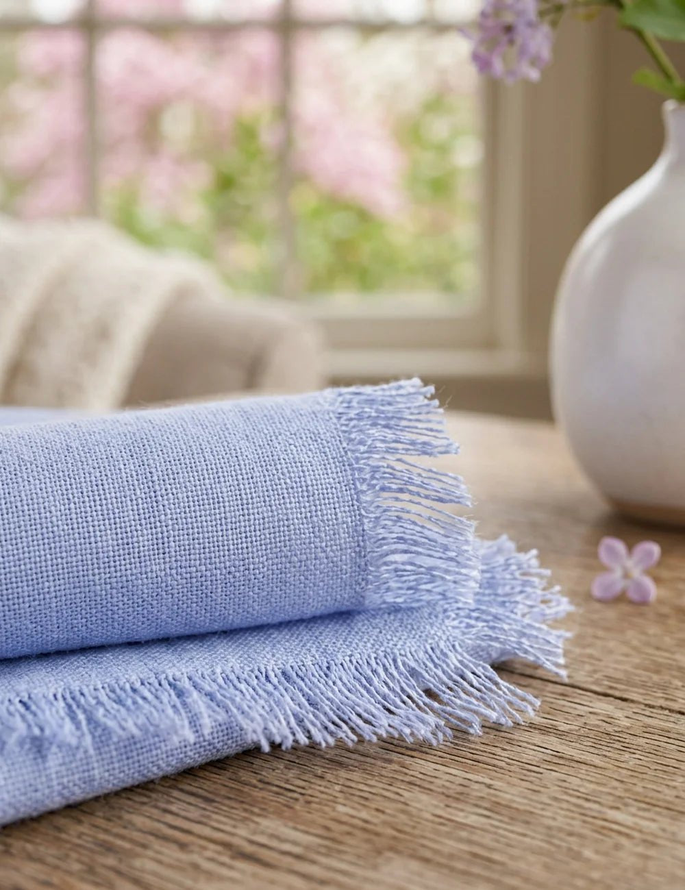 Tischläufer Lenea Hellblau – Nahaufnahme Materialdetail