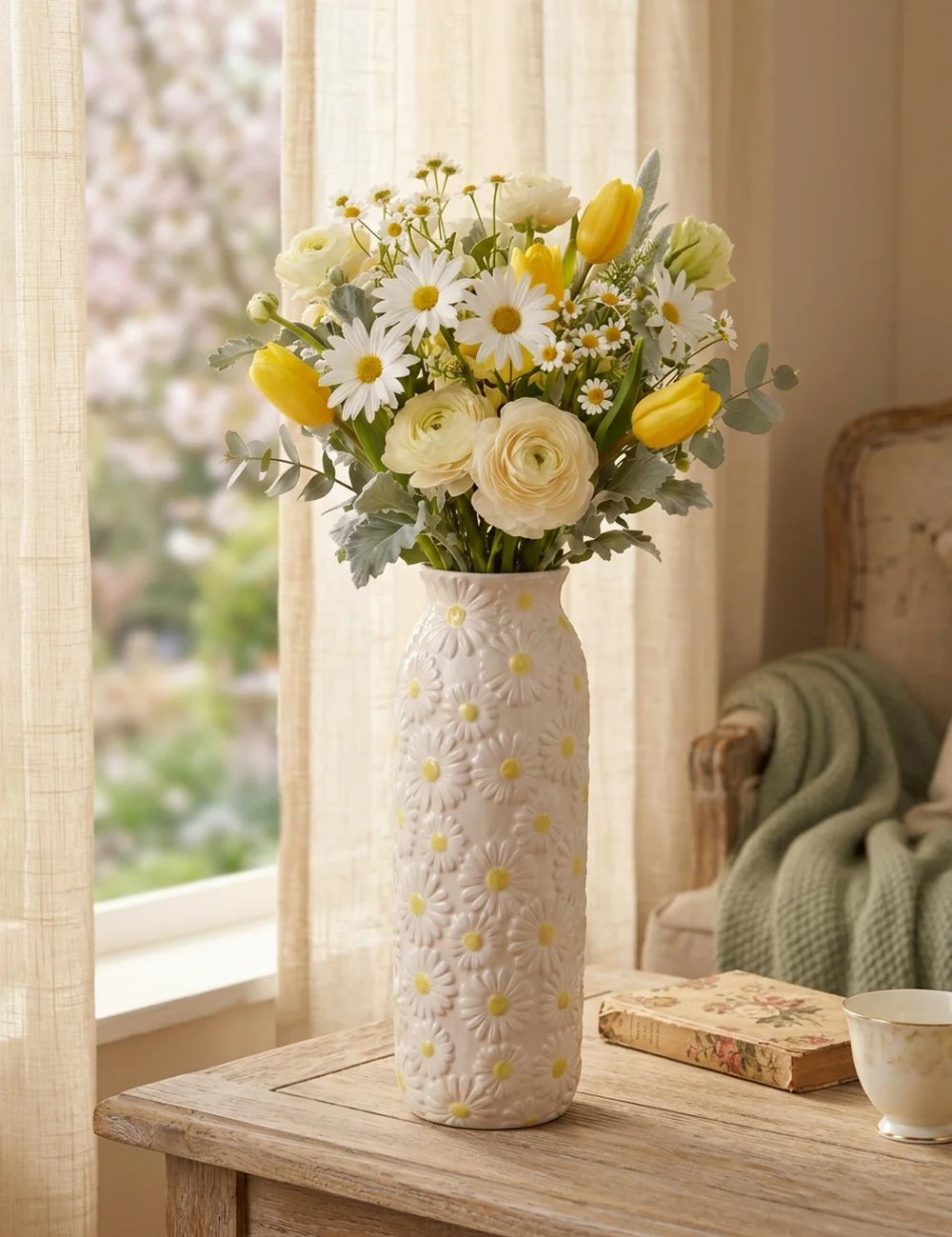Vase Daisy – dekoriert im Wohnambiente