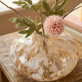 Vase Dotti – dekoriert im Wohnambiente