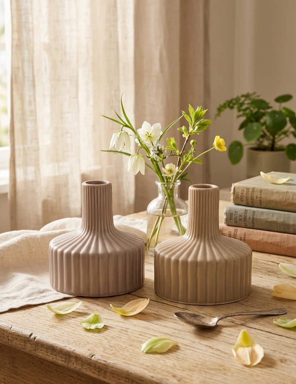 Vase Libelly – dekoriert im Wohnambiente