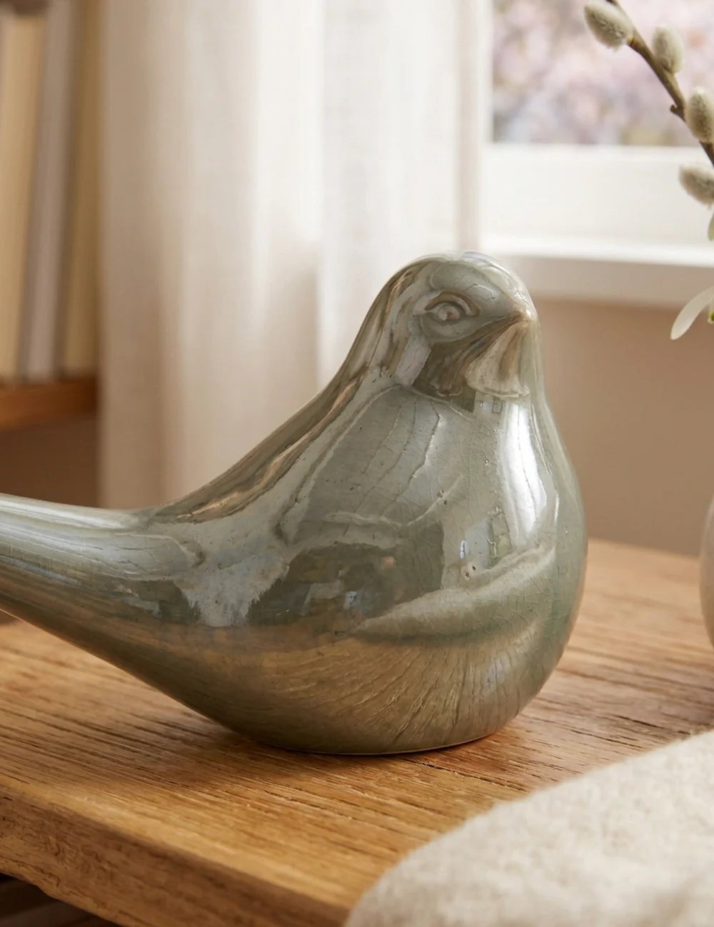 Vogel Perly – Nahaufnahme Materialdetail