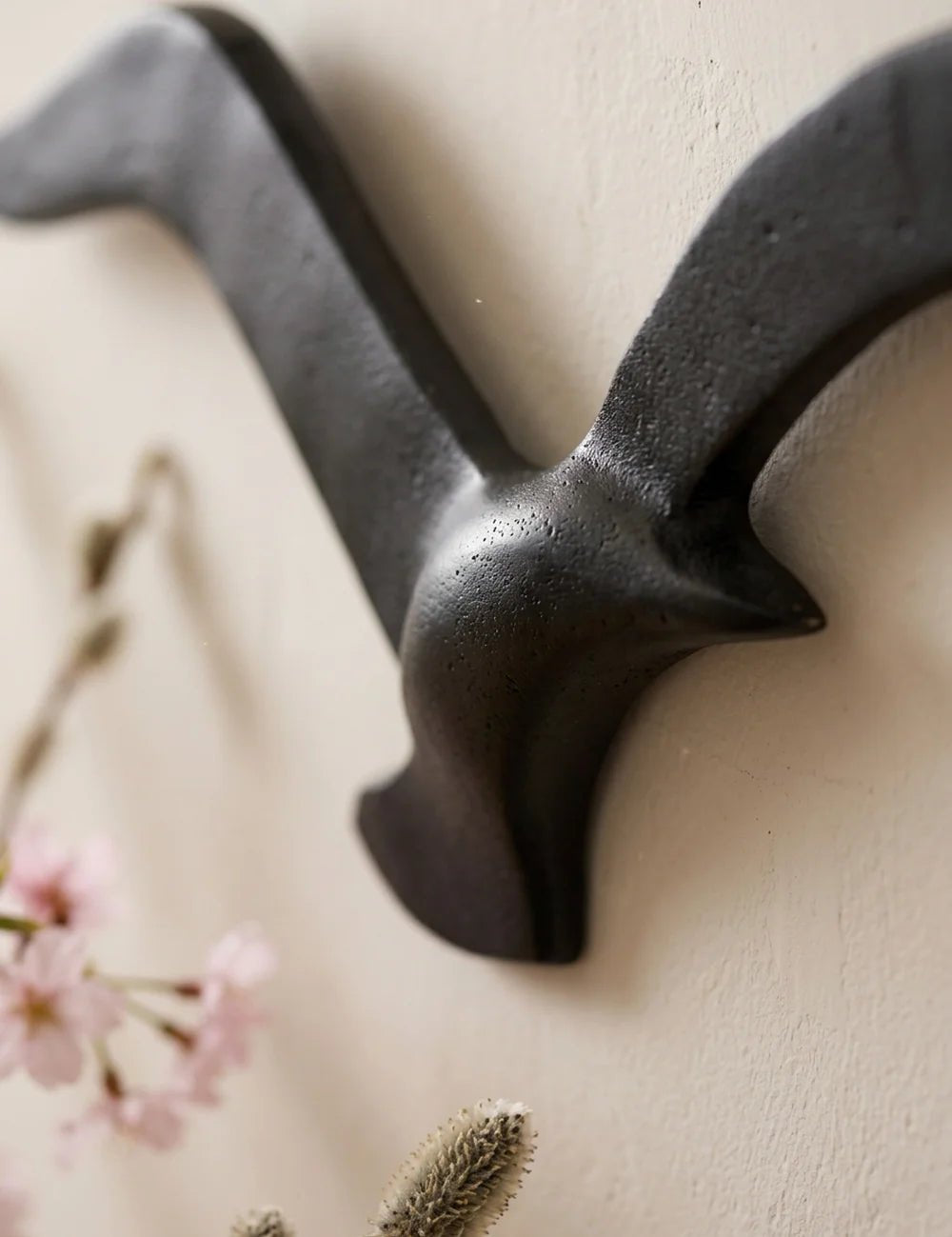 Wandobjekt Birdy schwarz – Nahaufnahme Materialdetail