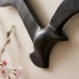 Wandobjekt Birdy schwarz – Nahaufnahme Materialdetail