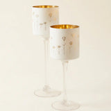 Windlicht Davina aus lackiertem Glas in Weiß mit goldenen Blumenmotiven