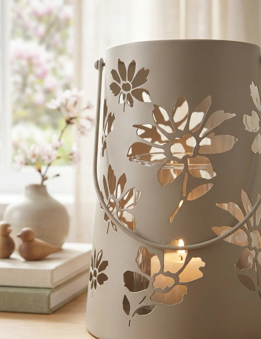 Windlicht Esra groß – Nahaufnahme Materialdetail